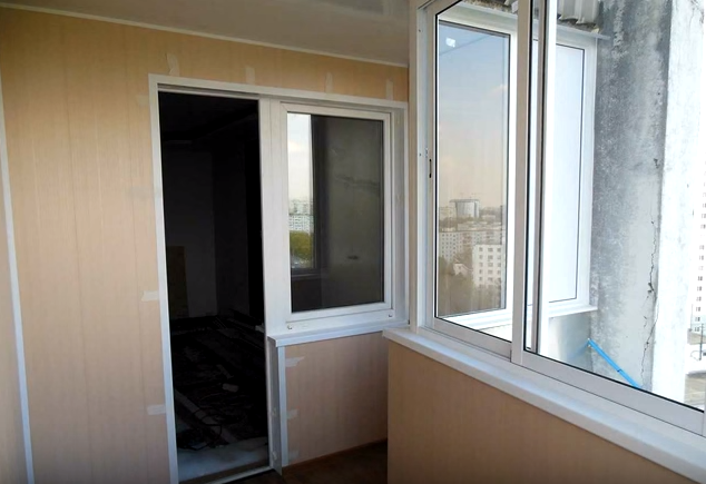 остекление балкона для расширения комнаты в доме п3