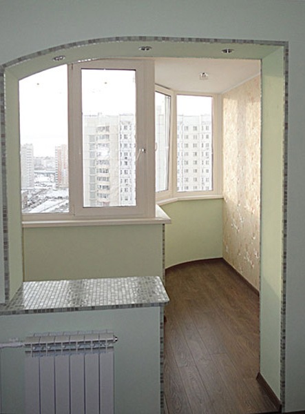 расширение комнаты за счет балкона
